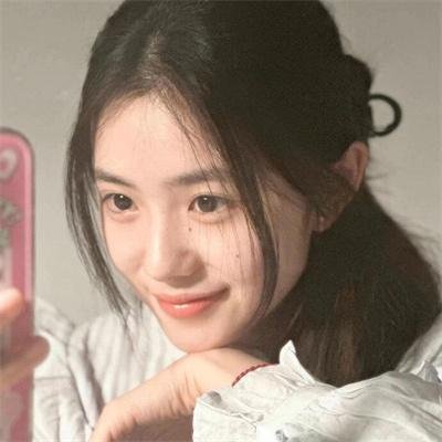 背带短裤丧尸来袭